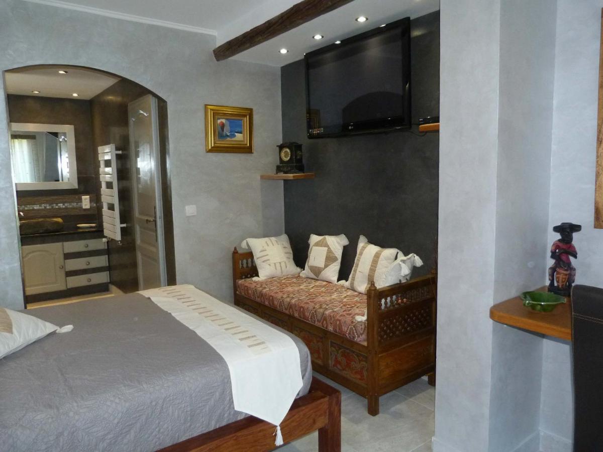 Les Bambous B&B Levens Eksteriør bilde